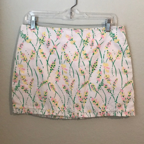 Lilly Pulitzer Dresses & Skirts - Lilly Pulitzer mini skirt